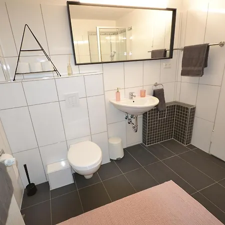 Madame Tower Appartement *