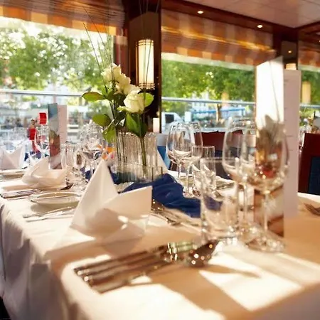 Faircruise Business Hotelship Отель Кёльн