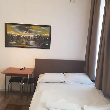 斯托赫ii潘森酒店 3*