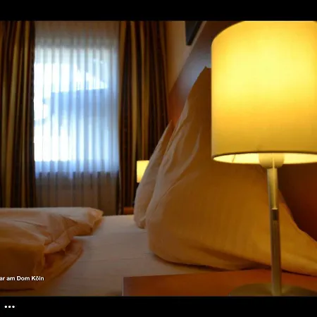 Star Am Dom Superior Hotel