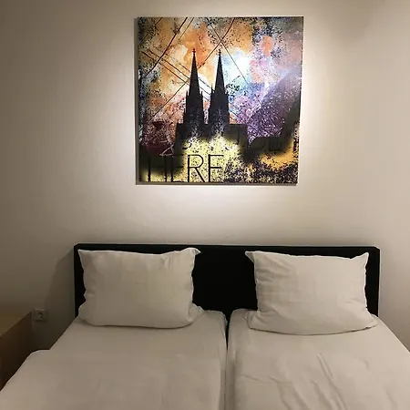 City Apartment Apartment *