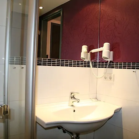 Fortune Hotel
