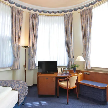 Viktoria Hotel