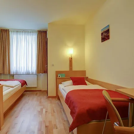 Отель Trip Conti 3*