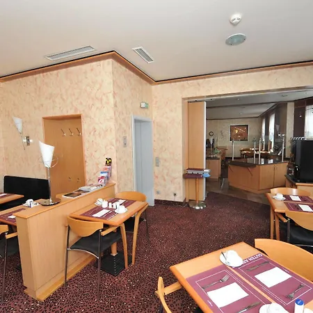 Insel Hotel 3*