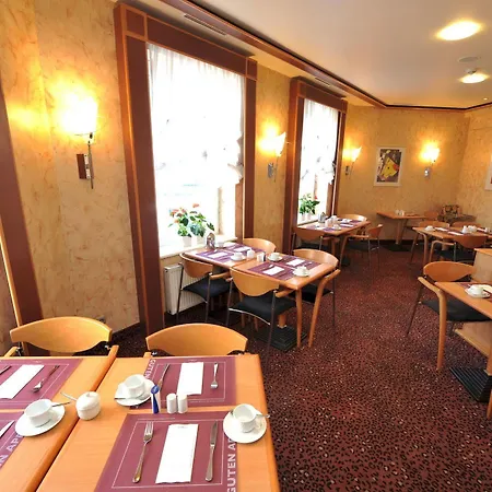 Hotel Insel 3*
