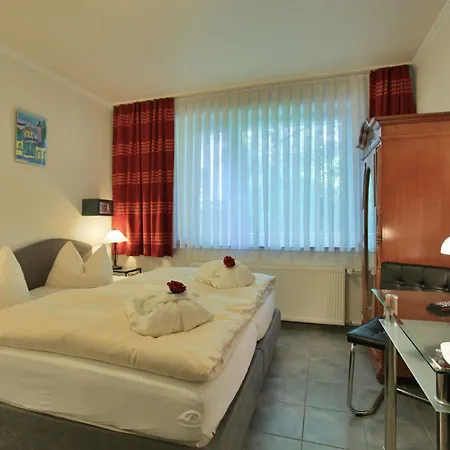 Mueller Hotel 3*