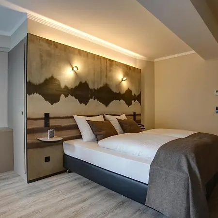 Boutique 009 Hotel 3*