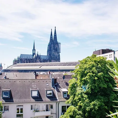 Haus Am Dom - Und Apartment *