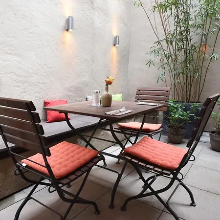 Casa Hotel