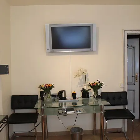 Mueller Hotel Köln