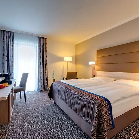 Western Hotel 4*