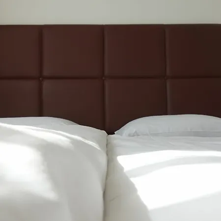 Hotel Kaiser Am Wiener Platz Cologne
