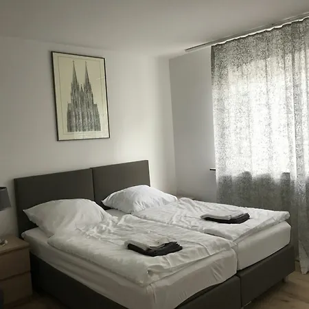 City Apartment Apartment *