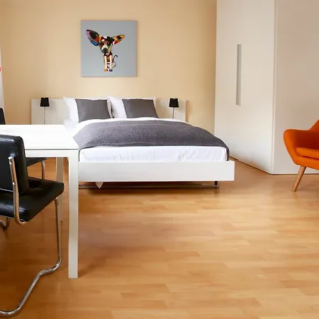 Arthouse Im Pantaleonsviertel Апартаменты Кёльн
