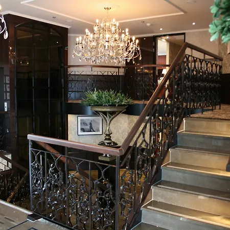 Crossgates Hotelship 4 Star - Altstadt - Kolonia