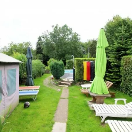 Daire Ferienwohnung Mit Garten Und Pool