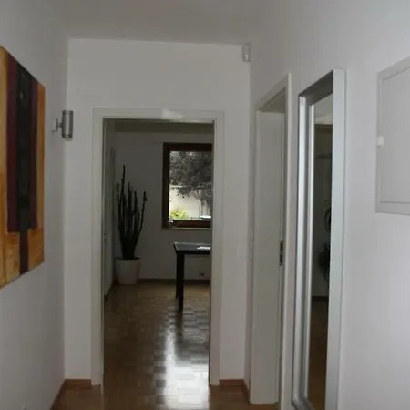 Komfortwohnung Mit Garten In Ruhiger Lage In Dellbruck