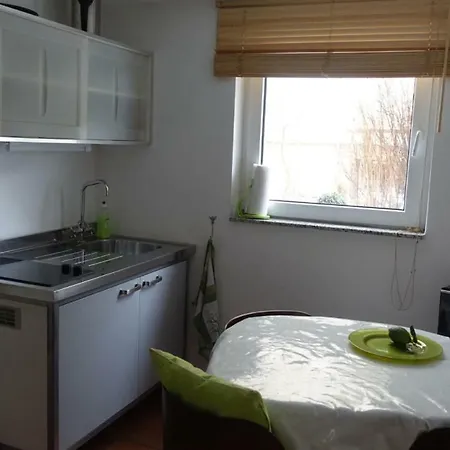 Apartament Wohnen Im Grunen - Rheinnahe Und Stadtnah