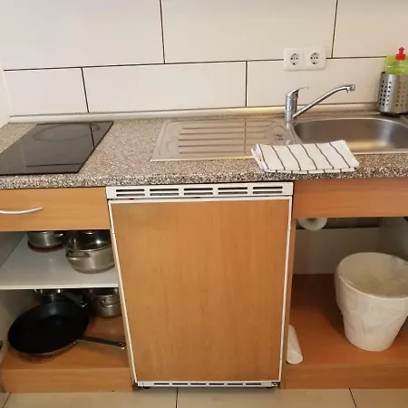 Apartment Workers-sleep-station Cologne