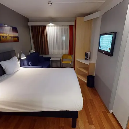 Ibis Airport Hotel Köln
