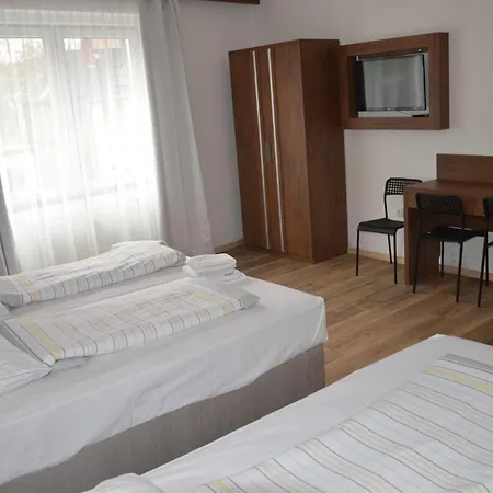 Hotel Colonia 2* Keulen