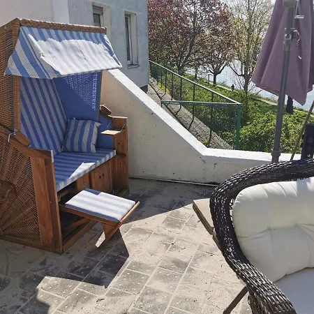 Haus Am Rhein * Colonia