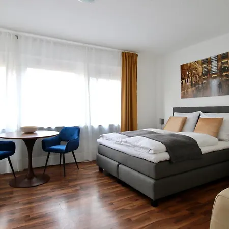 Arthouse Im Pantaleonsviertel * Кёльн