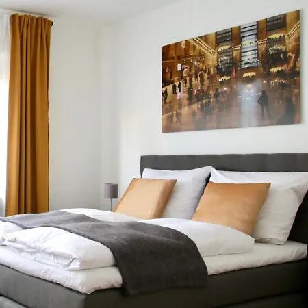 Arthouse Im Pantaleonsviertel Апартаменты *
