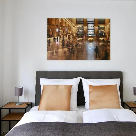 Arthouse Im Pantaleonsviertel Апартаменты Кёльн