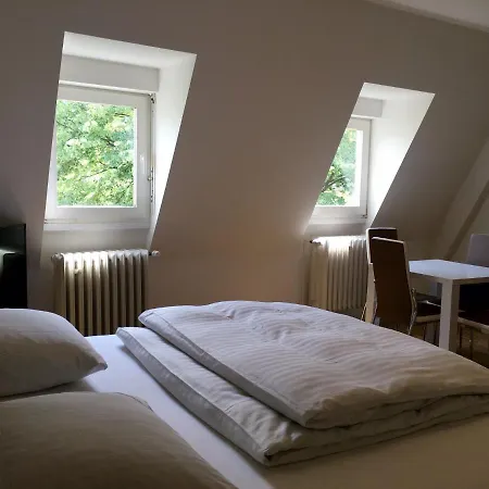 Hotel Altstadthotel Hayk Am Rhein Cologne