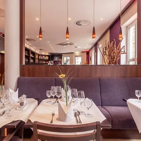 Mercure Friesenstrasse Hotel