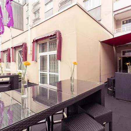 Mercure Friesenstrasse Hotel