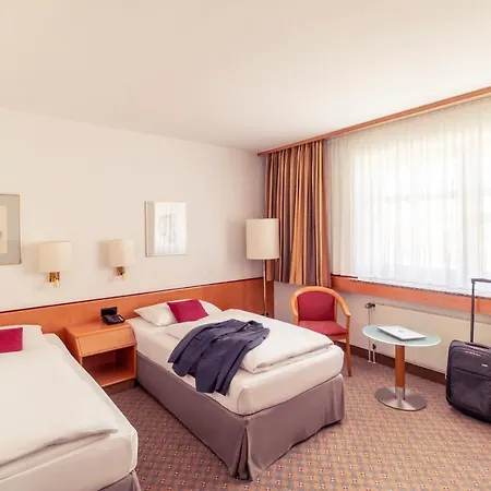 Mercure Friesenstrasse Hotel 4*
