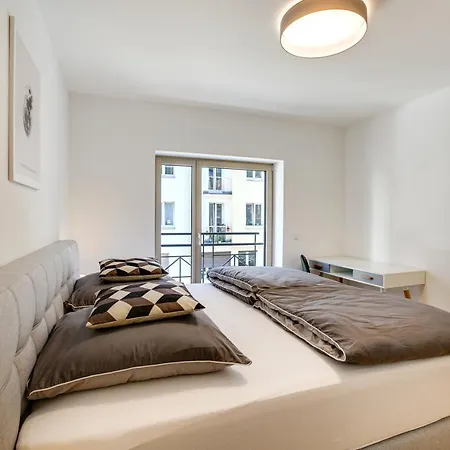 Aparthotel Mont Apartements *