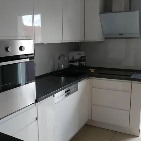 Near Tradefair And 8 Min. Appartement *