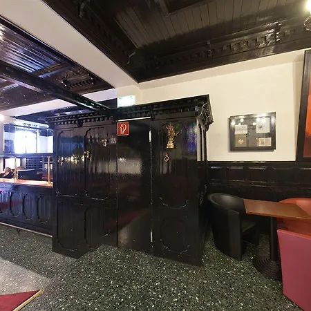 Ahl Meerkatzen Hotel Cologne
