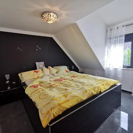 Lores Quartier Apartment