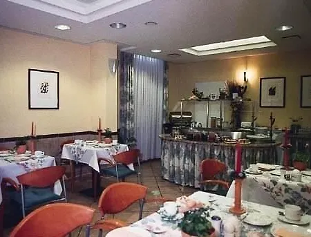 Hotel Mado 4*