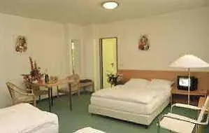 Christina Hotel