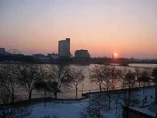 Hotel Roemerhafen 3*