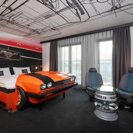 V8 At Motorworld Hotel