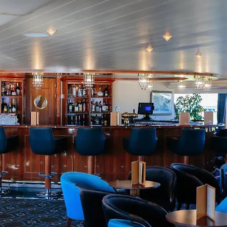 Hotelships Holland Hotel