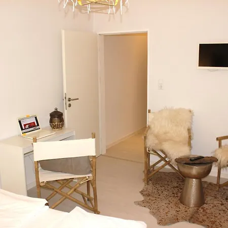 A-partment • Urban Living • - Ehrenfeld Apartment