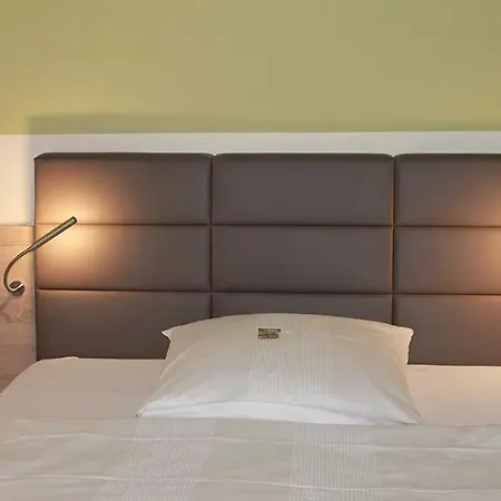 La Maison City-Messe-Arena Hotel Boardinghouse - Kontaktloser Self Check-In Guest house