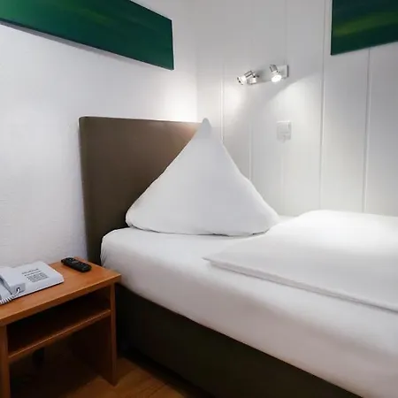 Hotel Im Kupferkessel Cologne