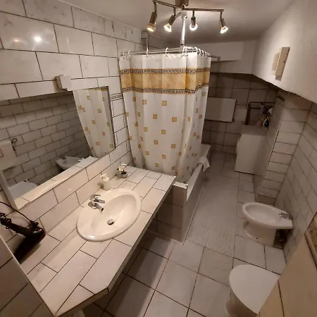 Apartment Basement *