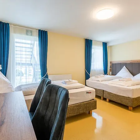Arena Hotel Kolonia