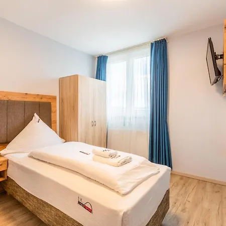 Arena Hotel Kolonia