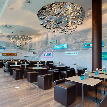 Hotel One Koeln-waidmarkt 3*